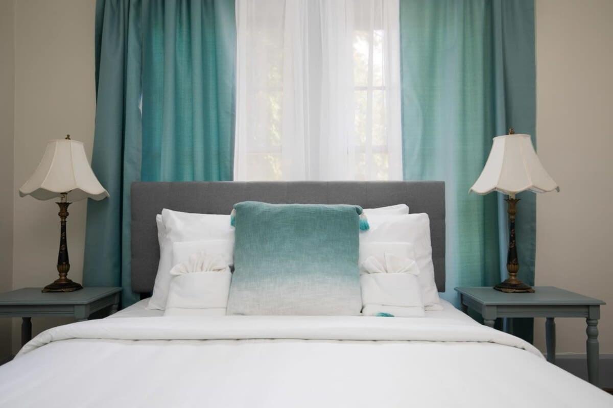 East Lake Stunner-Located At The Foot Of The Ruffner Mountains برمنغهام المظهر الخارجي الصورة