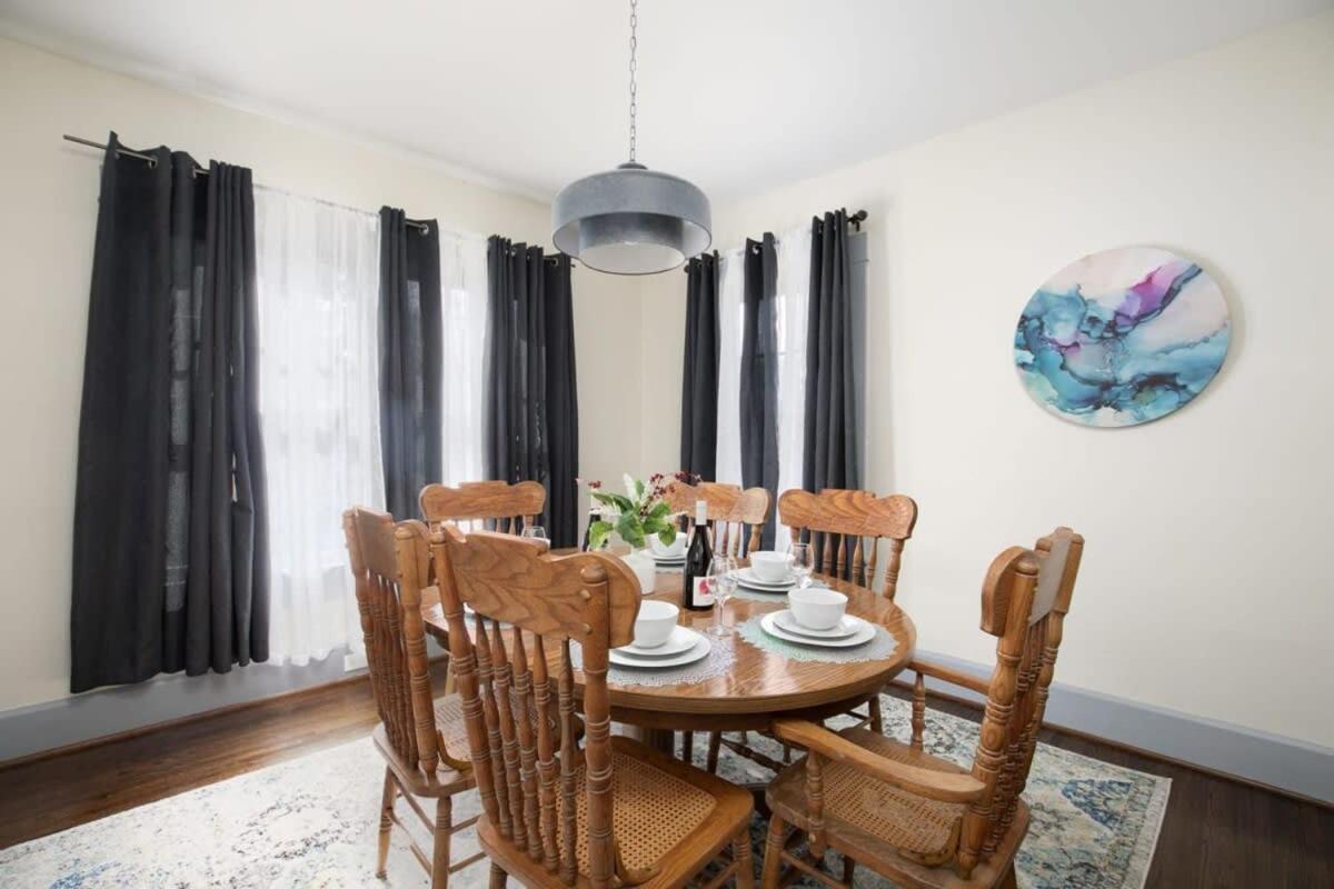 East Lake Stunner-Located At The Foot Of The Ruffner Mountains برمنغهام المظهر الخارجي الصورة